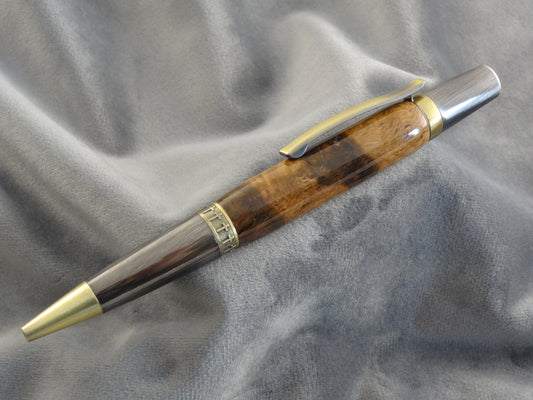 Tiger Oak Ink Pen
