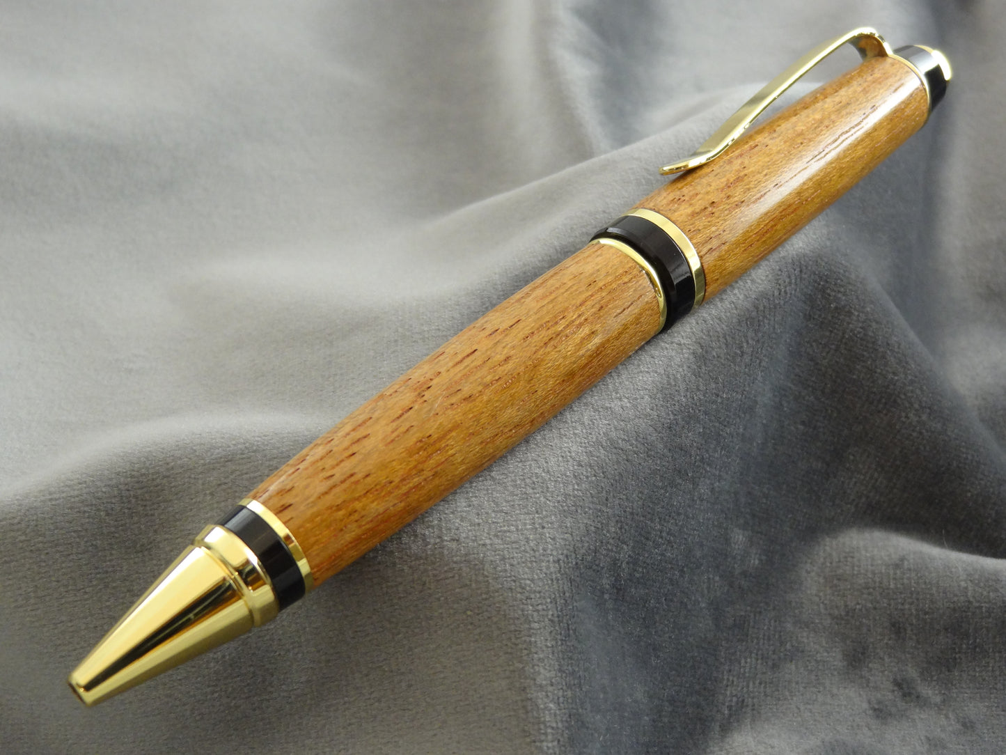 Brazilian Cherry Ink Pen