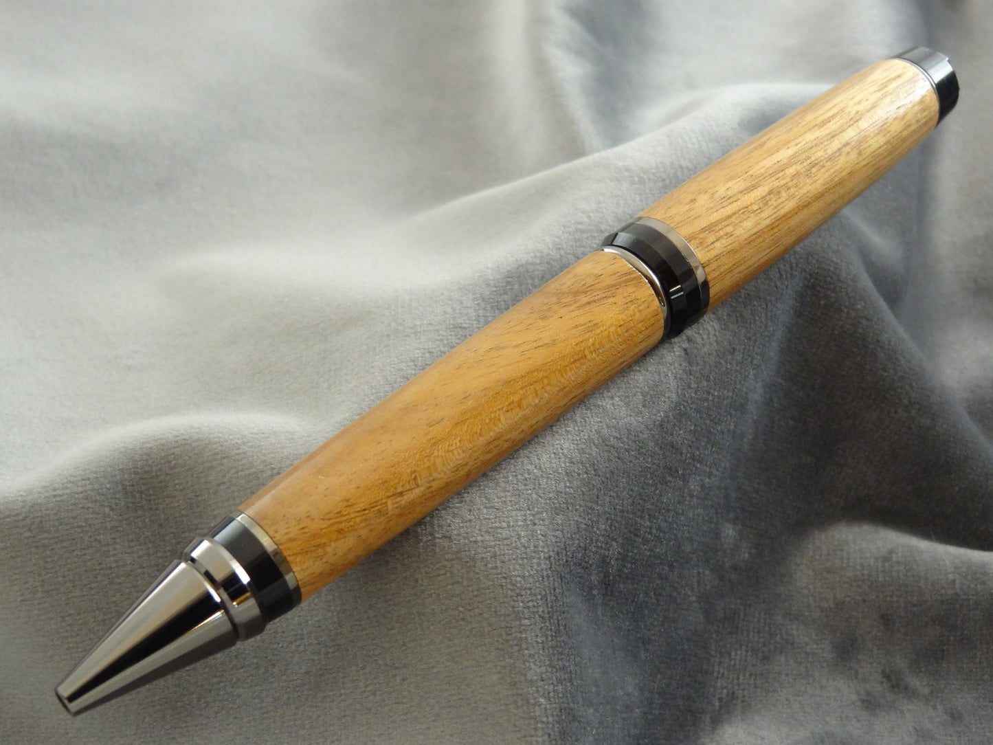 Acacia Wood Ink Pen