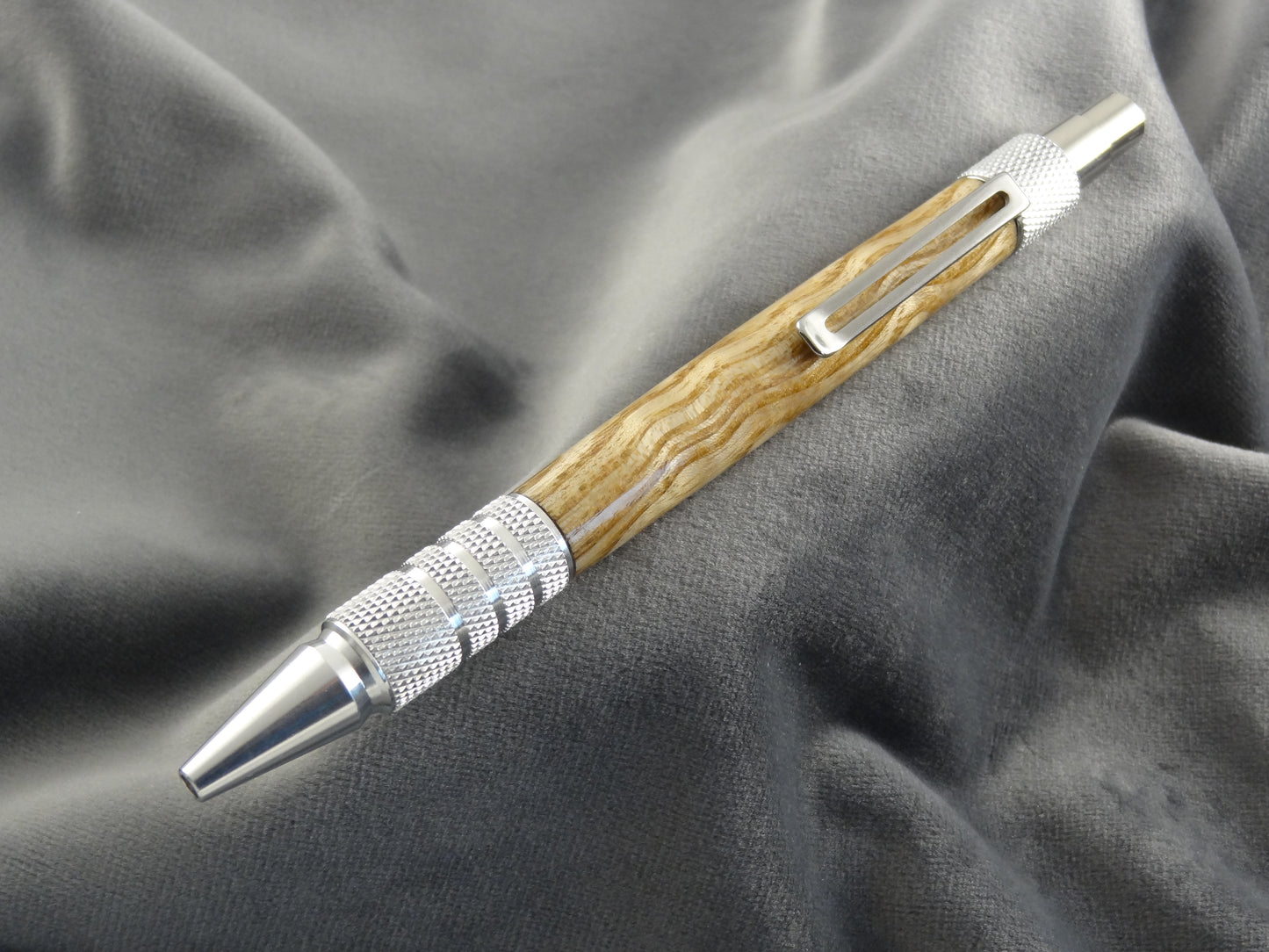 Tamo Ash Click Ink Pen