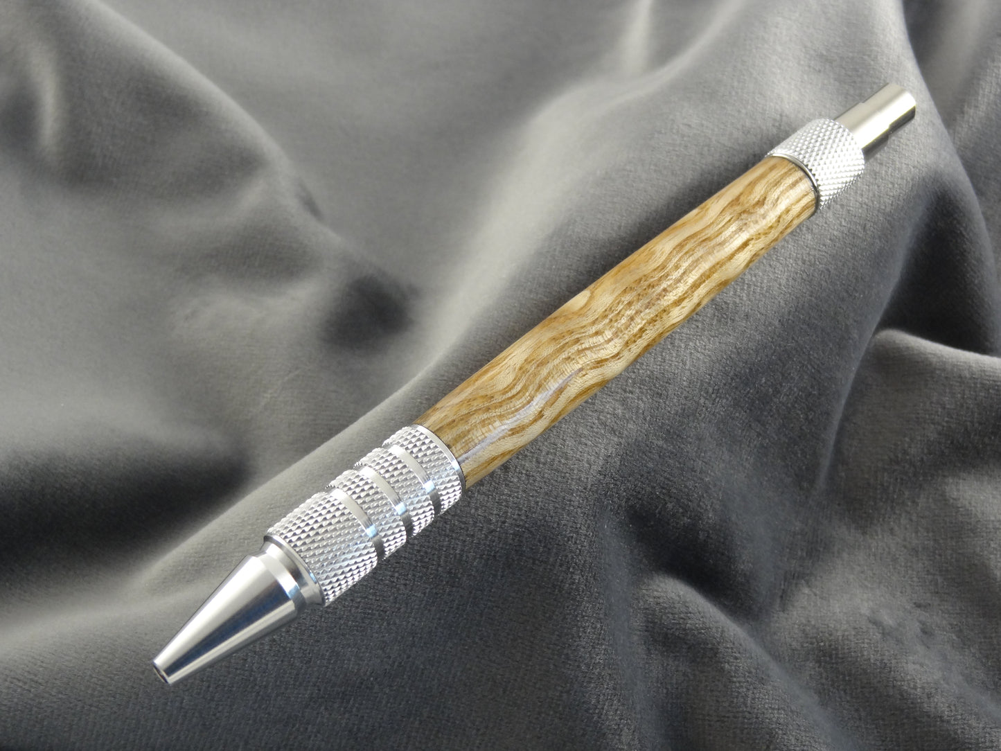 Tamo Ash Click Ink Pen