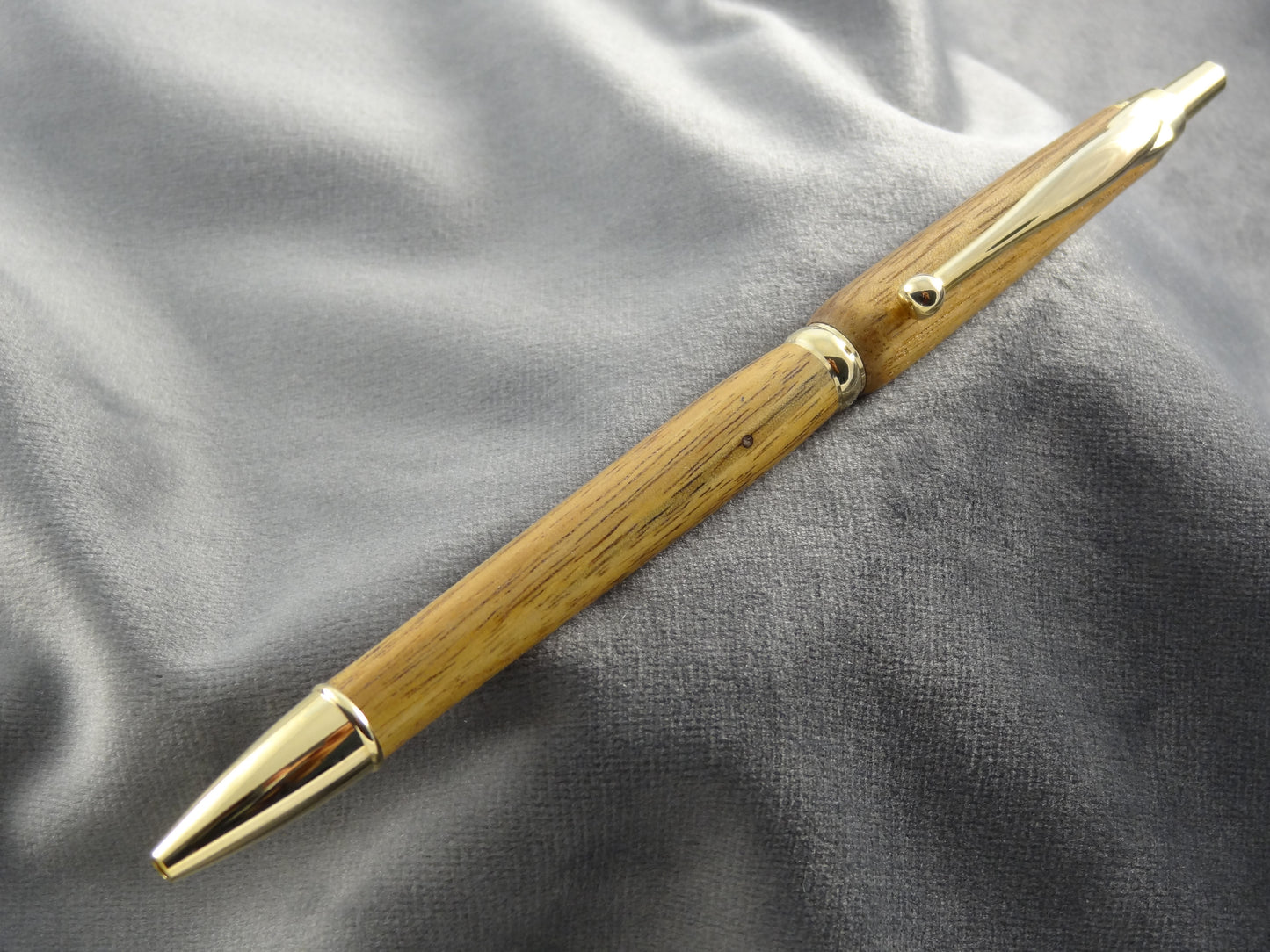 Pacific Acacia Birdseye Click Ink Pen