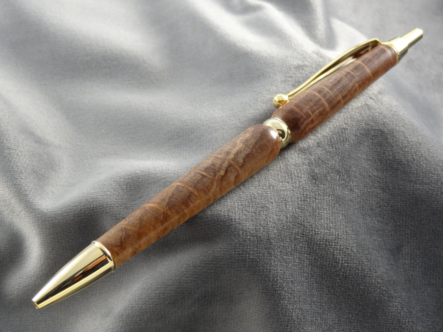 Redwood Lace Burl Click Ink Pen
