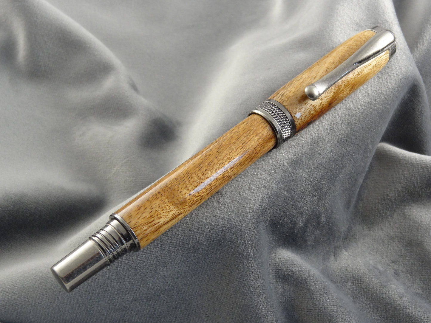 Acacia Wood Rollerball Ink Pen