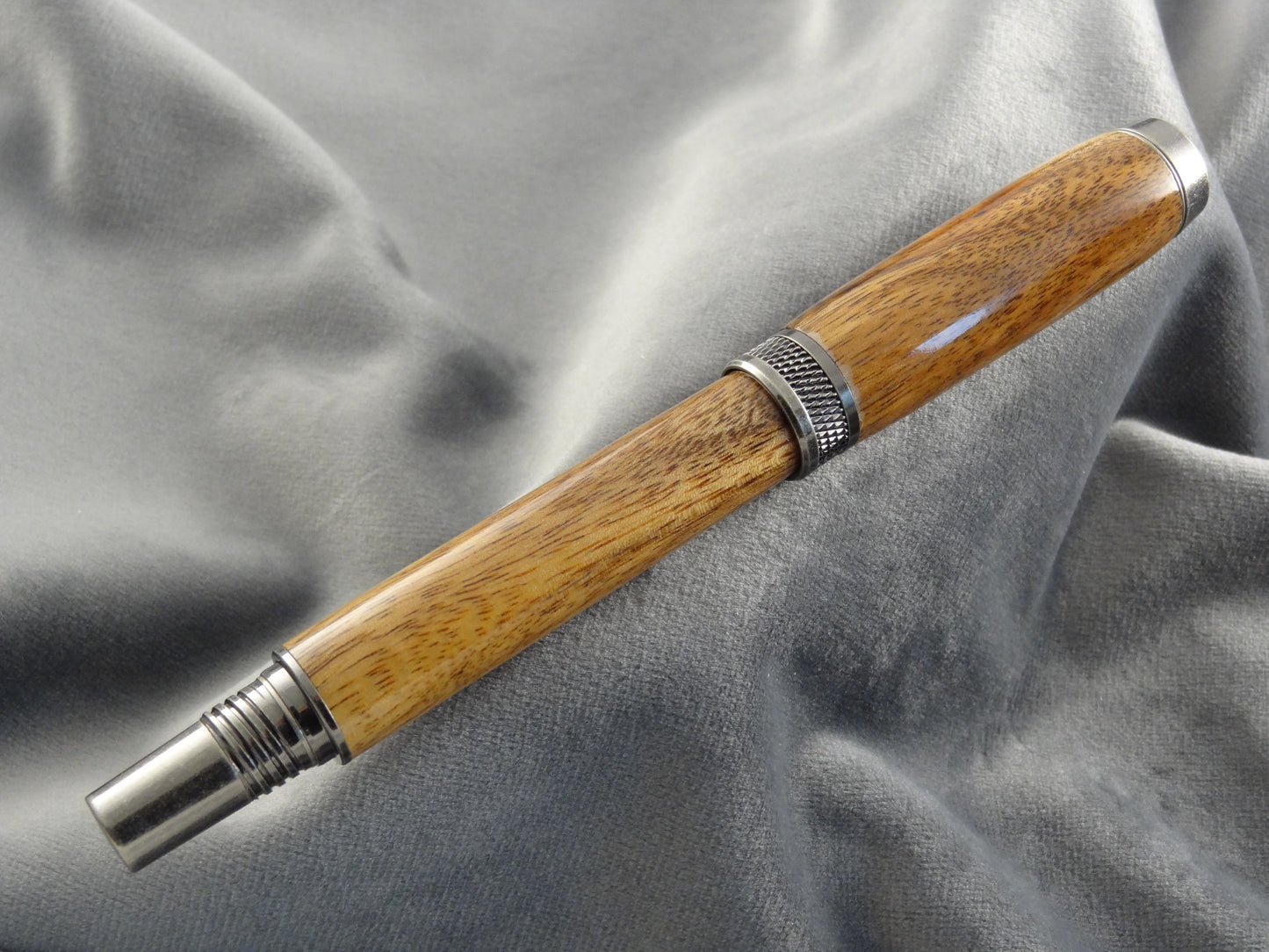 Acacia Wood Rollerball Ink Pen